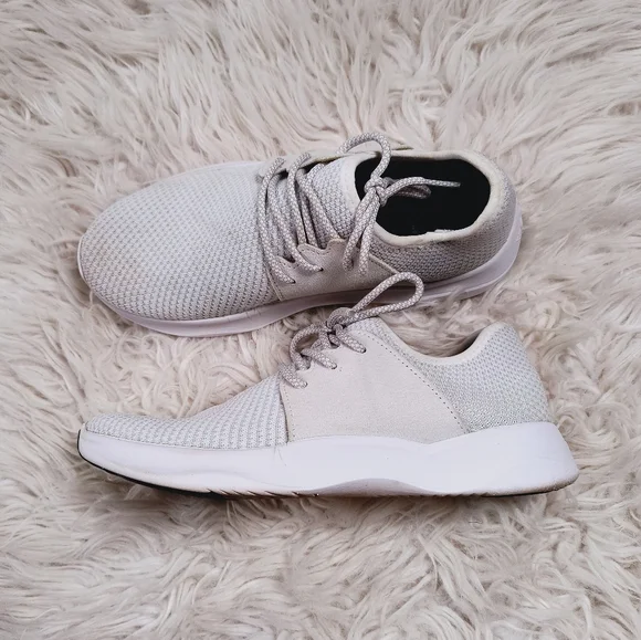 Vessi Everyday Women's White Waterproof Athletic Running Shoes Size 8 - Picture 1 of 10